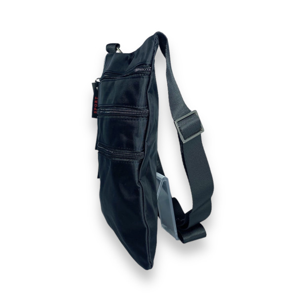 Сумка через плечо , три фронтальных кармана на молнии, черная