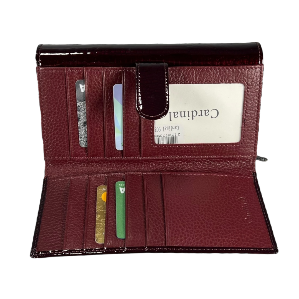 Стильный женский кошелек кожаный, бордовый, с кнопочной застежкой Стильный женский кошелек кожаный, бордовый, с кнопочной застежкой