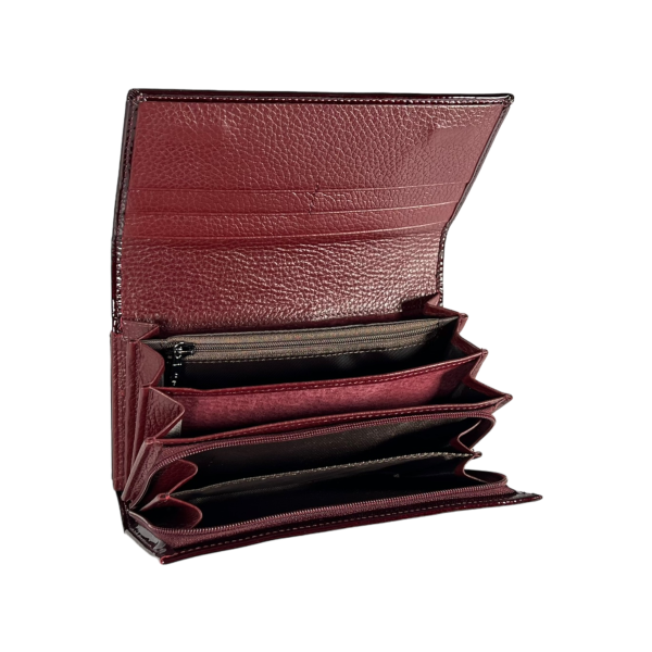 Стильный женский кошелек кожаный, бордовый, с кнопочной застежкой Стильный женский кошелек кожаный, бордовый, с кнопочной застежкой
