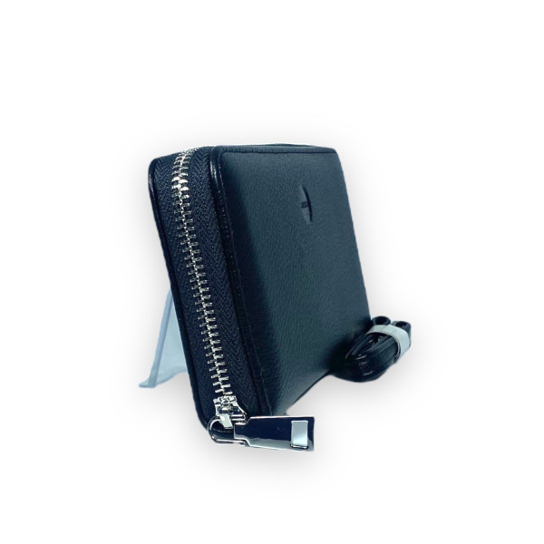 Кошелек-клатч мужской из экокожи на 5 отделов для купюр, черный Кошелек-клатч мужской из экокожи на 5 отделов для купюр, черный