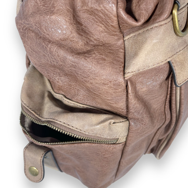 Сумка дорожная David Jones, одно отделение, один фронтальный карман, съемный ремень, размер 55*32*15см коричневая Сумка дорожная David Jones, одно отделение, один фронтальный карман, съемный ремень, размер 55*32*15см коричневая