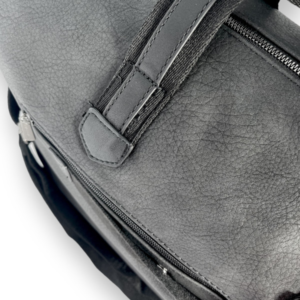 Сумка дорожная David Jones, одно отделение, один фронтальный карман, съемный ремень, размер 54*35*20см, черная Сумка дорожная David Jones, одно отделение, один фронтальный карман, съемный ремень, размер 54*35*20см, черная