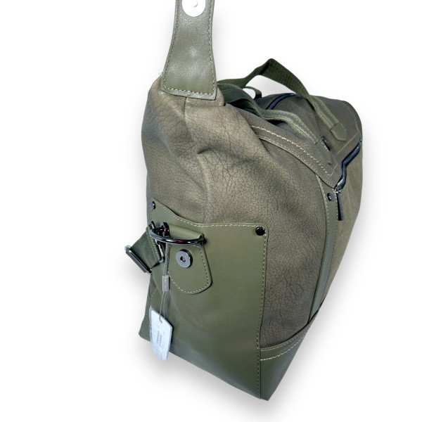 Сумка дорожная David Jones, одно отделение, один фронтальный карман, съемный ремень, размер 54*35*20см, хаки Сумка дорожная David Jones, одно отделение, один фронтальный карман, съемный ремень, размер 54*35*20см, хаки