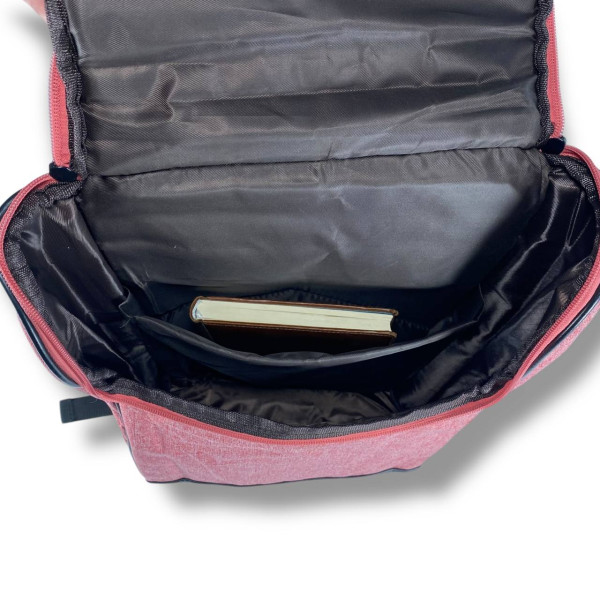 Міський рюкзак водовідштовхувальний із жорсткою спинкою, відділенням для ноутбука та кишенями для документів Міський рюкзак водовідштовхувальний із жорсткою спинкою, відділенням для ноутбука та кишенями для документів