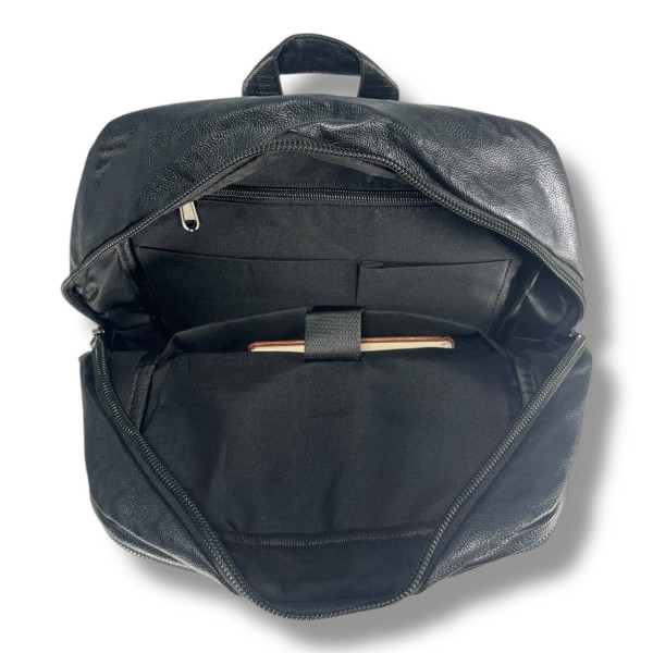 Вместительный и удобный женский рюкзак с отделением для ноутбука