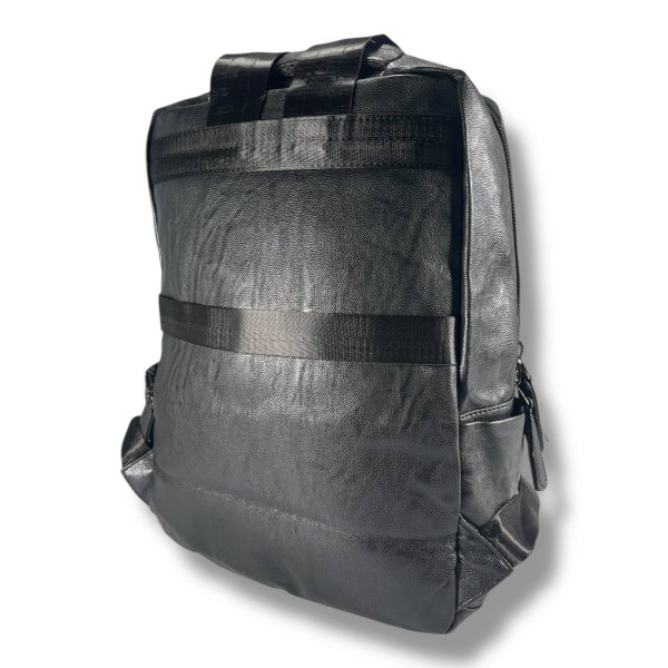 Вместительный и удобный женский рюкзак черный 14 л