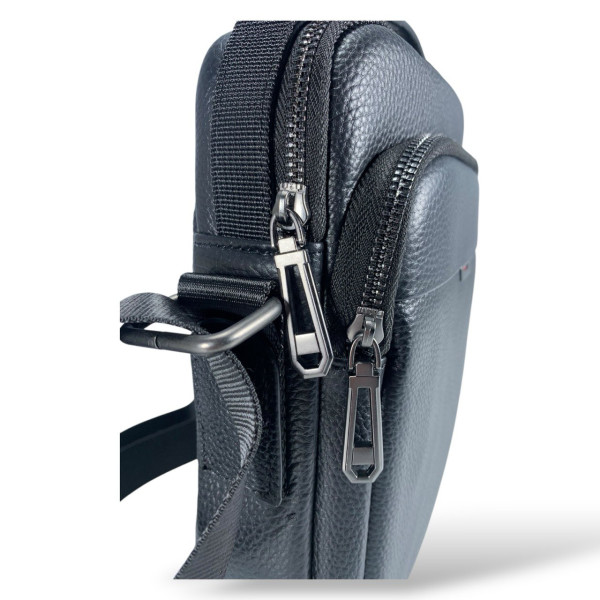 Мужская сумка через плечо из натуральной кожи (черная) на 2 отделения.