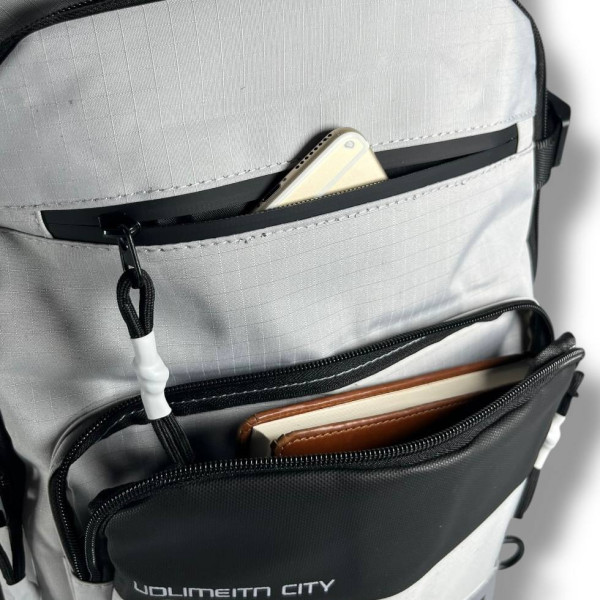 Стильний і практичний шкільний рюкзак, світло-сірий, водонепроникий, на 2 відділення Стильний і практичний шкільний рюкзак, світло-сірий, водонепроникий, на 2 відділення