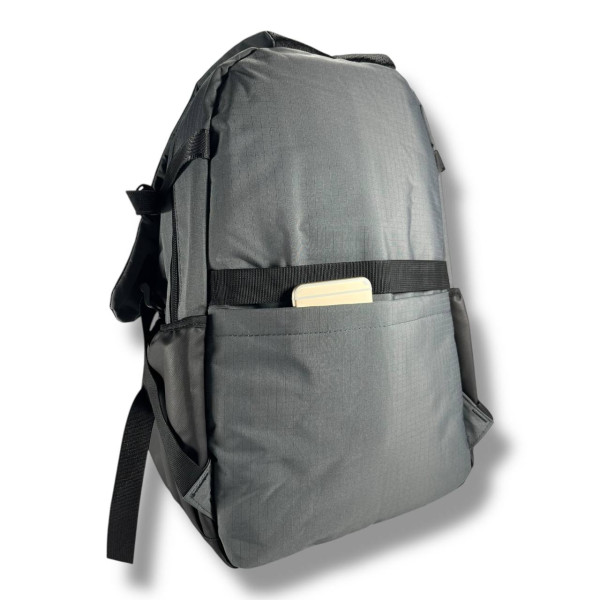 Стильний і практичний шкільний рюкзак, темно-сірий, водонепроникий, на 2 відділення Стильний і практичний шкільний рюкзак, темно-сірий, водонепроникий, на 2 відділення