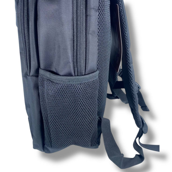 Міський рюкзак водовідштовхувальний чорного кольору з відділенням для ноутбука (до 14")