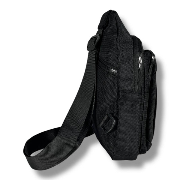Практичная и стильная мужская сумка через плечо, текстильная, чорна Практичная и стильная мужская сумка через плечо, текстильная, чорна