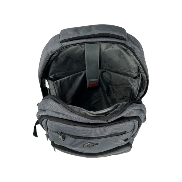 Міський рюкзак, 20 л, сірий, 4 основних відділення, бокові кишені Міський рюкзак, 20 л, сірий, 4 основних відділення, бокові кишені