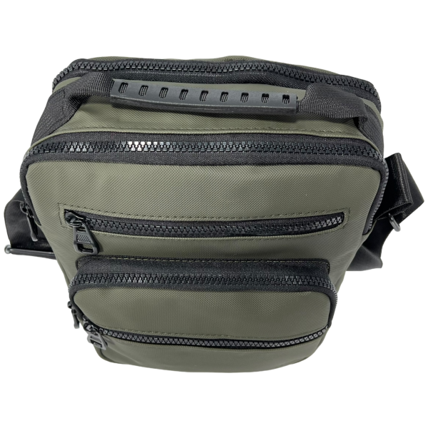 Сумка через плечо на пять отделений, крепкая, застежка на молнии, 5 л, цвет зеленый Сумка через плечо на пять отделений, крепкая, застежка на молнии, 5 л, цвет зеленый