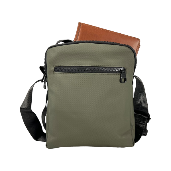 Сумка через плечо на пять отделений, крепкая, застежка на молнии, 5 л, цвет зеленый Сумка через плечо на пять отделений, крепкая, застежка на молнии, 5 л, цвет зеленый