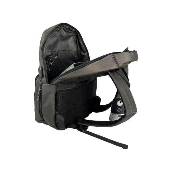 Городской рюкзак, 15 л, серый, 3 основных отделения, органайзер, боковые карманы Городской рюкзак, 15 л, серый, 3 основных отделения, органайзер, боковые карманы