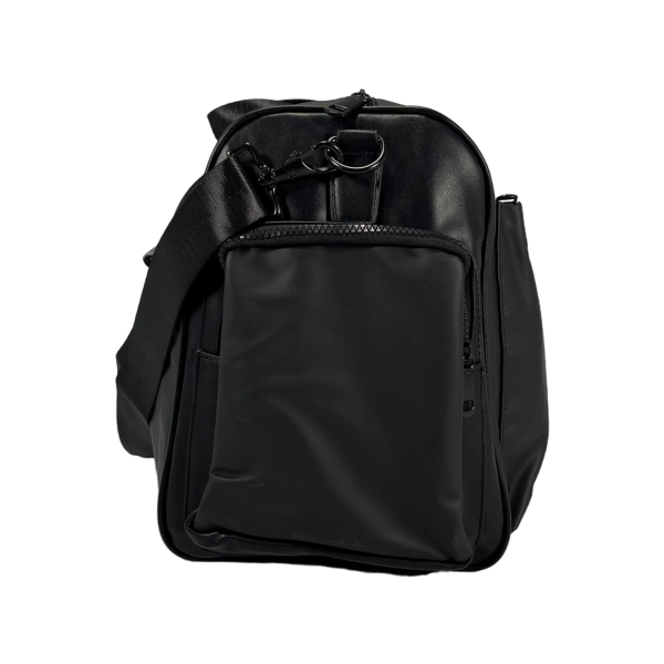 Дорожная сумка на три отделения, 22 л, черная Дорожная сумка на три отделения, 22 л, черная