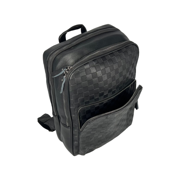 Городской рюкзак на три отделения, экокожа, крепкий, крепление на чемодан Городской рюкзак на три отделения, экокожа, крепкий, крепление на чемодан