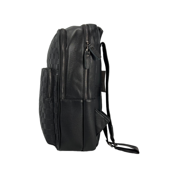 Городской рюкзак на три отделения, экокожа, крепкий, крепление на чемодан Городской рюкзак на три отделения, экокожа, крепкий, крепление на чемодан