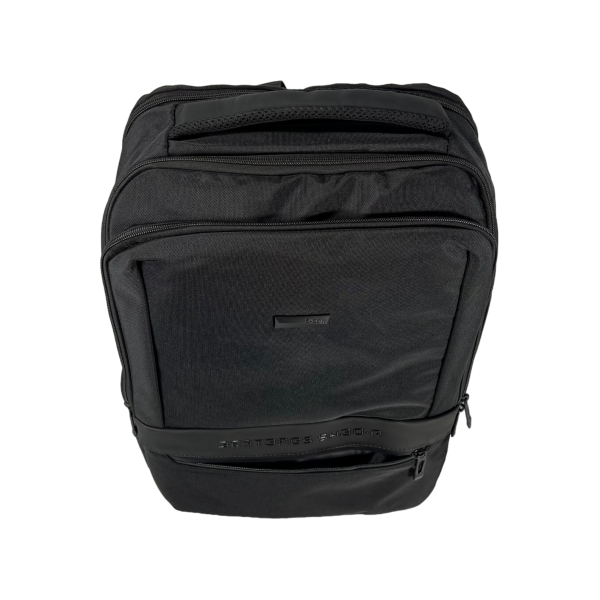 Городской рюкзак на четыре отделения, 22 л, черный Городской рюкзак на четыре отделения, 22 л, черный