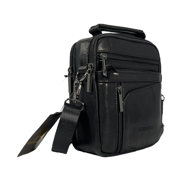 Стильная и функциональная сумка через плечо, кожаная, черная Стильная и функциональная сумка через плечо, кожаная, черная