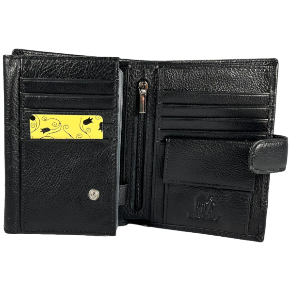 Вертикальний чоловічий гаманець з натуральної шкіри, 3 відділа для купюр, колір чорний