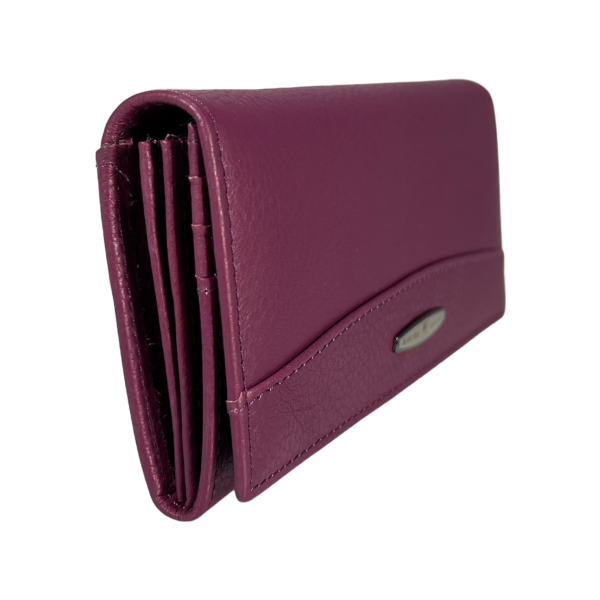 Стильный кошелек кожаный, фиолетовый, 4 отделения для купюр Стильный кошелек кожаный, фиолетовый, 4 отделения для купюр