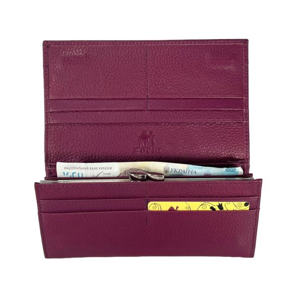 Кожаный женский кожаный, фиолетовый, с застежкой на молнии Кожаный женский кожаный, фиолетовый, с застежкой на молнии