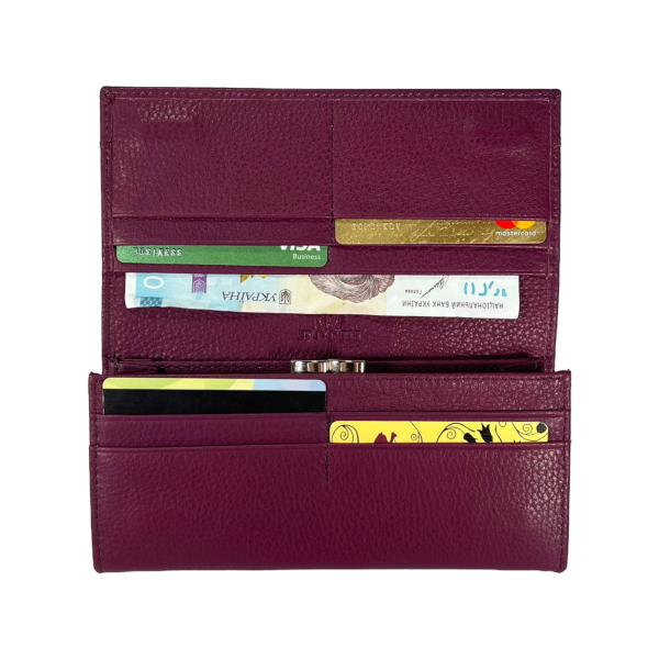 Кожаный женский кожаный, фиолетовый, с застежкой на молнии Кожаный женский кожаный, фиолетовый, с застежкой на молнии