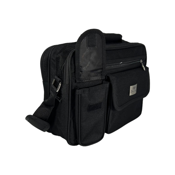 Сумка через плечо на пять отделений оптимального размера, 15 л, черная Сумка через плечо на пять отделений оптимального размера, 15 л, черная