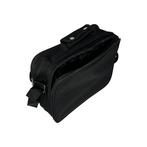 Сумка через плечо на пять отделений оптимального размера, 15 л, черная Сумка через плечо на пять отделений оптимального размера, 15 л, черная