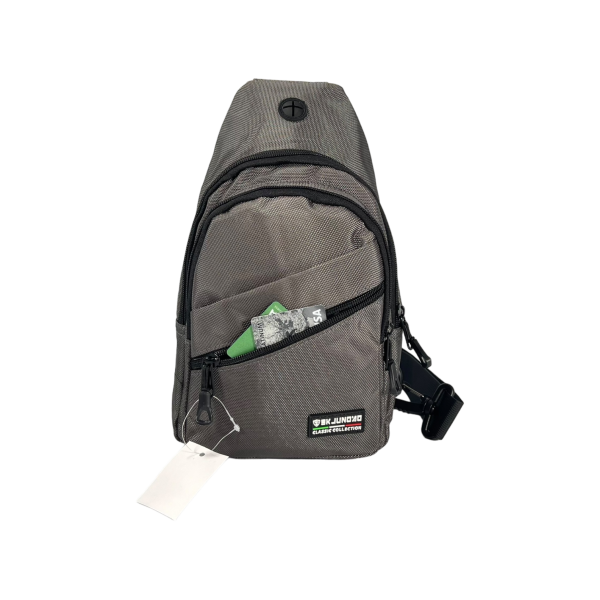 Функциональная сумка-слинг на четыре отделения, выход для наушников, серая Функциональная сумка-слинг на четыре отделения, выход для наушников, серая