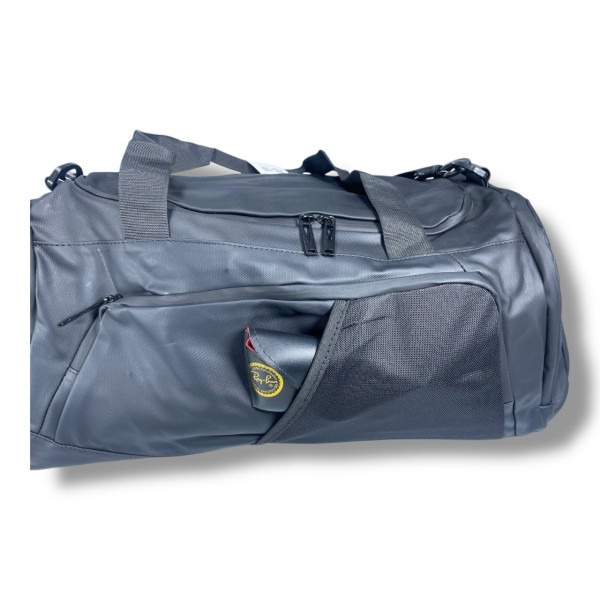 Дорожная сумка с возможностью трансформации в рюкзак