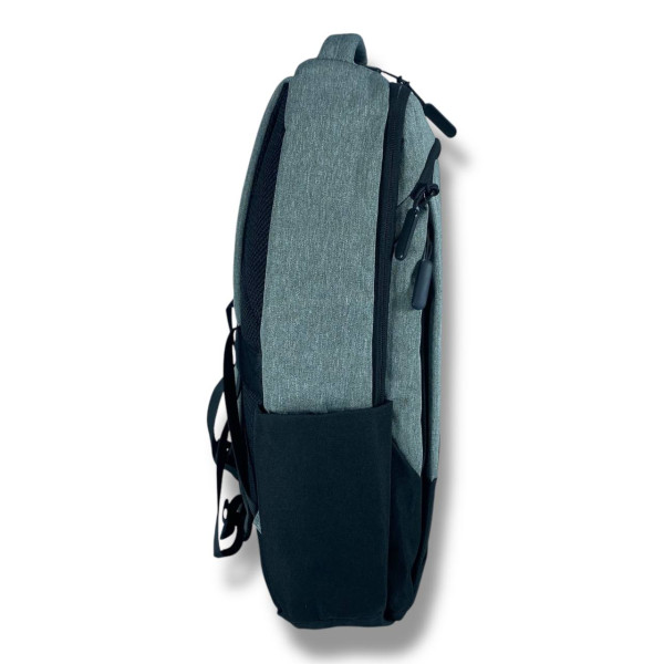 Універсальний міський рюкзак водовідштовхувальний з відділенням для ноутбука 21 л Універсальний міський рюкзак водовідштовхувальний з відділенням для ноутбука 21 л