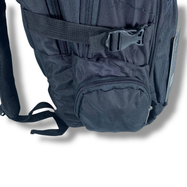 Міський рюкзак з кодовим замком водовідштовхувальний 30 л об'єму та відділення для ноутбука до 15"