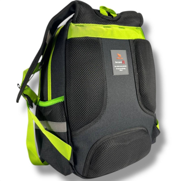 Шкільний рюкзак для хлопчика з принтом М'ячик, каркасний та місткий, 22 л