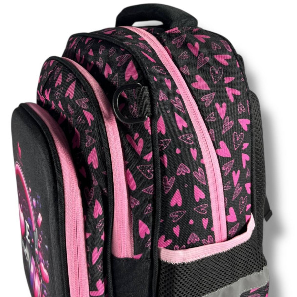 Школьный рюкзак для девочки с принтом Наушники, каркасный и вместительный, 22 л Школьный рюкзак для девочки с принтом Наушники, каркасный и вместительный, 22 л