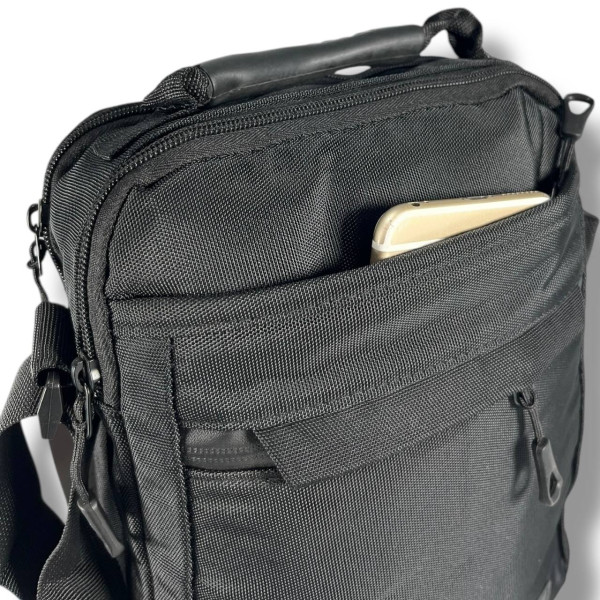 Стильная и удобная мужская сумка через плечо, черная, 4 л Стильная и удобная мужская сумка через плечо, черная, 4 л