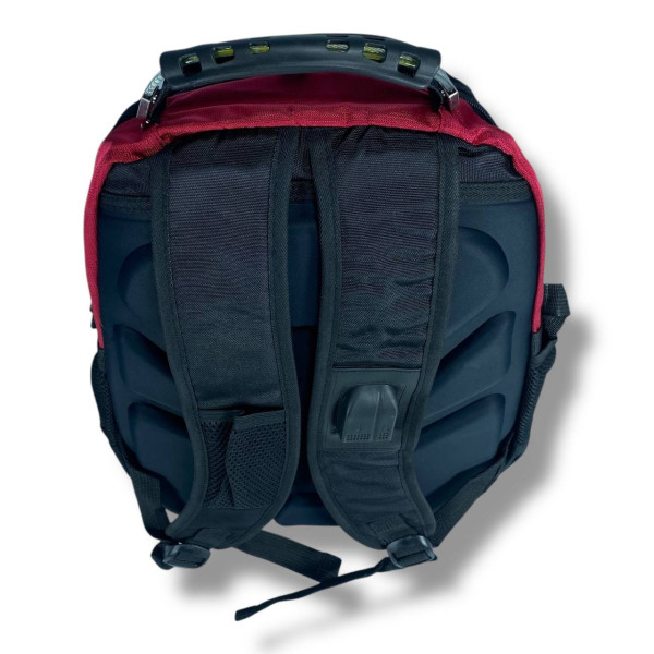 Міський рюкзак водовідштовхувальний з відділенням для ноутбука та планшета червоного кольору Міський рюкзак водовідштовхувальний з відділенням для ноутбука та планшета червоного кольору