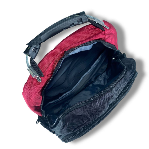 Міський рюкзак водовідштовхувальний з відділенням для ноутбука та планшета червоного кольору Міський рюкзак водовідштовхувальний з відділенням для ноутбука та планшета червоного кольору