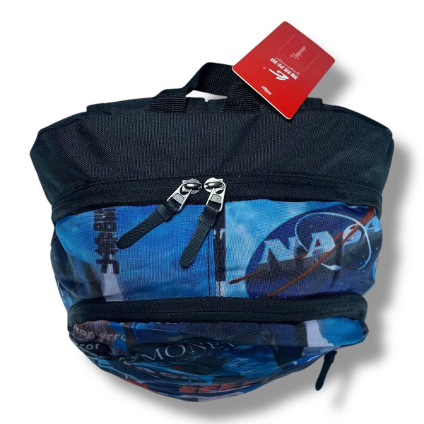 Міський рюкзак водовідштовхувальний чорний з принтом наса є відділення для ноутбука (до 15.4")