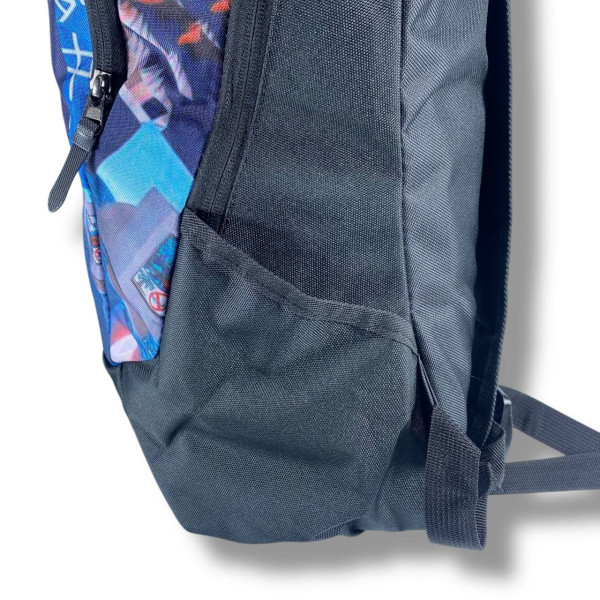 Міський рюкзак водовідштовхувальний чорний з принтом наса є відділення для ноутбука (до 15.4")