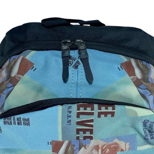 Міський рюкзак водовідштовхувальний чорний з принтом є відділення для ноутбука (до 15.4")