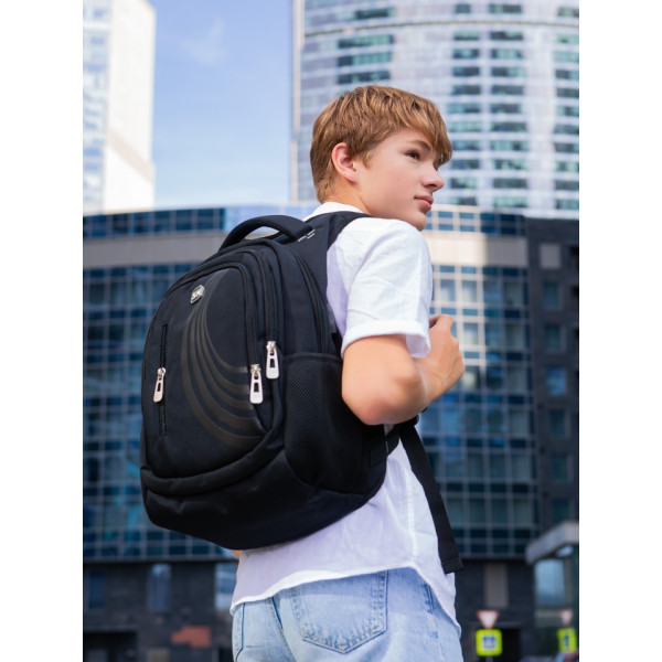 Шкільний рюкзак Winner/SkyName з USB-слотом для підлітків, чорний, на 3 відділення Шкільний рюкзак Winner/SkyName з USB-слотом для підлітків, чорний, на 3 відділення