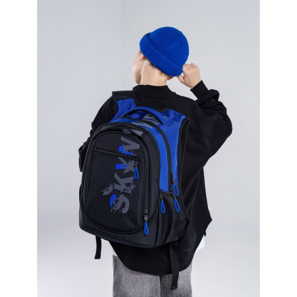 Шкільний рюкзак Sky Name (Winner) для хлопчиків, на 3 відділення, ортопедична спинка, чорний з синім, 21 л Шкільний рюкзак Sky Name (Winner) для хлопчиків, на 3 відділення, ортопедична спинка, чорний з синім, 21 л