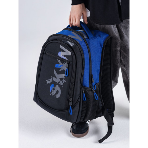 Шкільний рюкзак Sky Name (Winner) для хлопчиків, на 3 відділення, ортопедична спинка, чорний з синім, 21 л Шкільний рюкзак Sky Name (Winner) для хлопчиків, на 3 відділення, ортопедична спинка, чорний з синім, 21 л