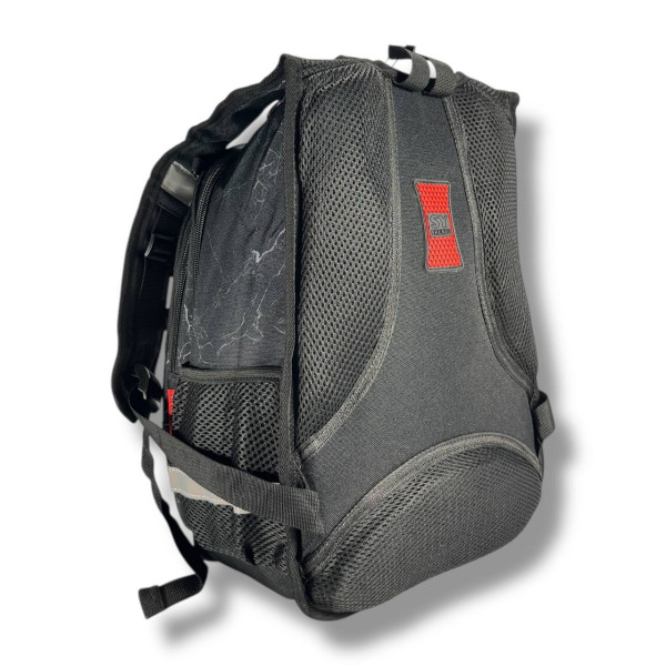 Черный школьный рюкзак для мальчиков с принтом Мячик, водонепроницаемый, пенал в комплекте, на 3 отделения Черный школьный рюкзак для мальчиков с принтом Мячик, водонепроницаемый, пенал в комплекте, на 3 отделения