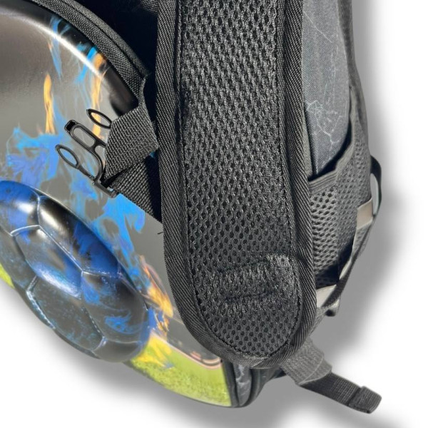 Черный школьный рюкзак для мальчиков с принтом Мячик, водонепроницаемый, пенал в комплекте, на 3 отделения Черный школьный рюкзак для мальчиков с принтом Мячик, водонепроницаемый, пенал в комплекте, на 3 отделения