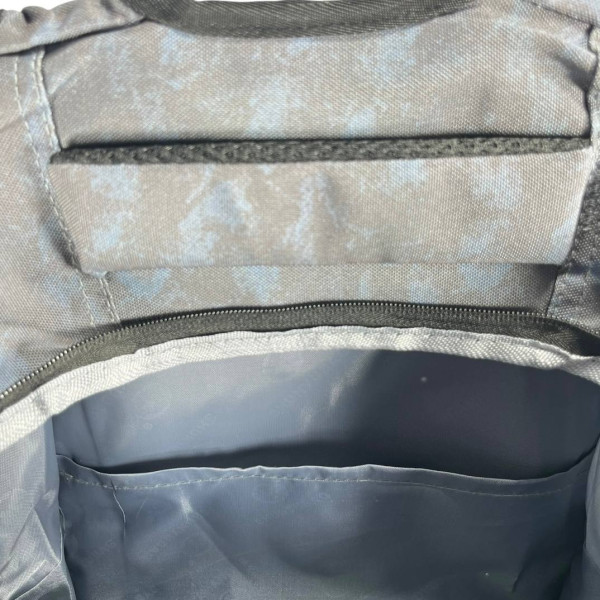 Черный школьный рюкзак с принтом Машинка, 22 л, водонепроницаемый, пенал в комплекте Черный школьный рюкзак с принтом Машинка, 22 л, водонепроницаемый, пенал в комплекте