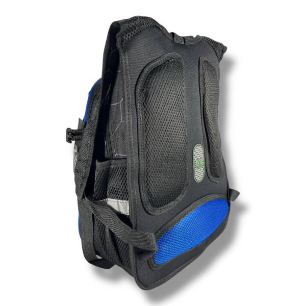 Школьный рюкзак для мальчиков 6–9 лет, черный, в комплекте с пеналом, на 3 отделения Школьный рюкзак для мальчиков 6–9 лет, черный, в комплекте с пеналом, на 3 отделения