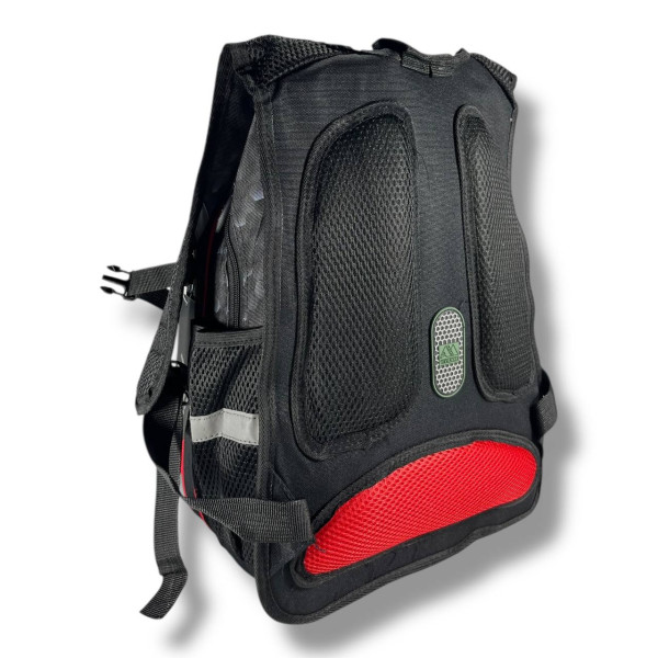 Школьный рюкзак для мальчиков 6–9 лет с принтом Мячик с пеналом в комплекте, черный Школьный рюкзак для мальчиков 6–9 лет с принтом Мячик с пеналом в комплекте, черный